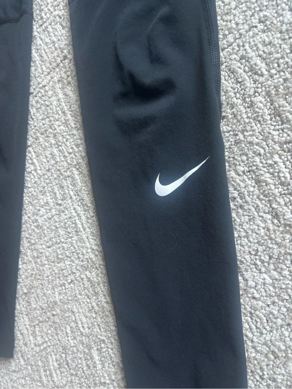 Nike Big Boys Pro Dri-FIT Stretch Performance Leggings / Small (8)